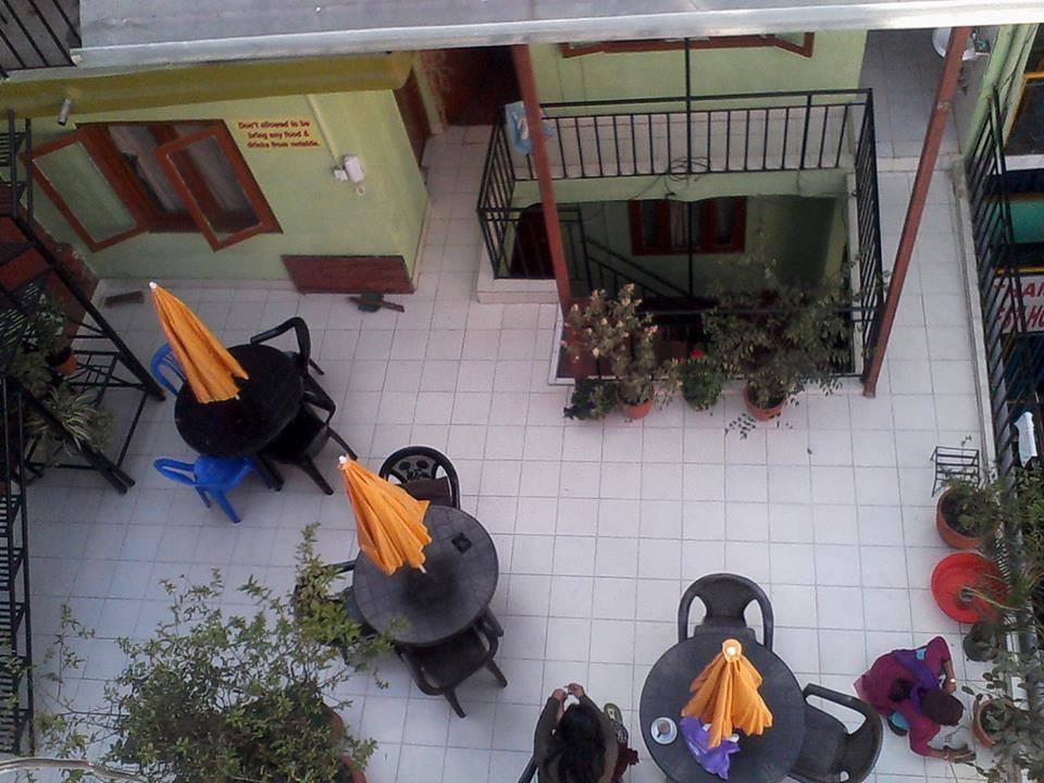 Hotel Sisters Home Katmandú Exterior foto